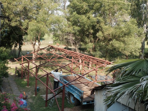 Giriraj Welding Purlins to Trusses Oct 2024