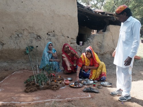 Govardhan Puja with Women Nov 2024