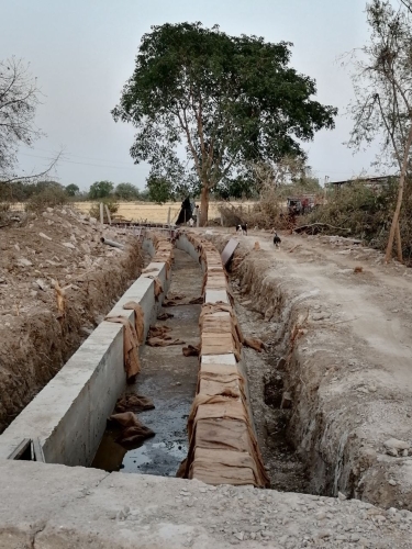 Jute Sacks Watered from Tanker to Cure Concrete Apr 2025
